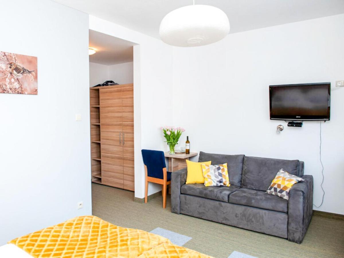 Gosciniec Ptasi Zaulek Bed & Breakfast Niechorze Bagian luar foto