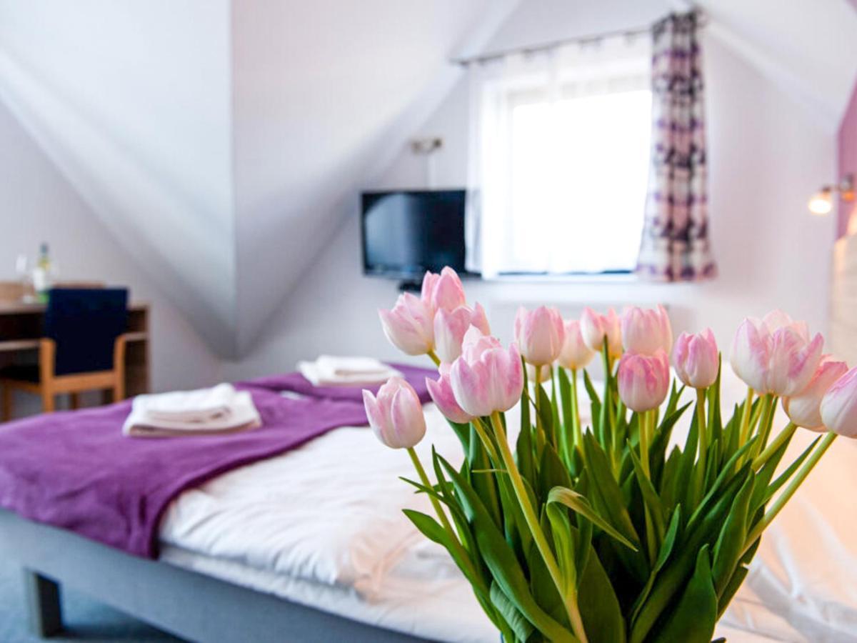 Gosciniec Ptasi Zaulek Bed & Breakfast Niechorze Bagian luar foto