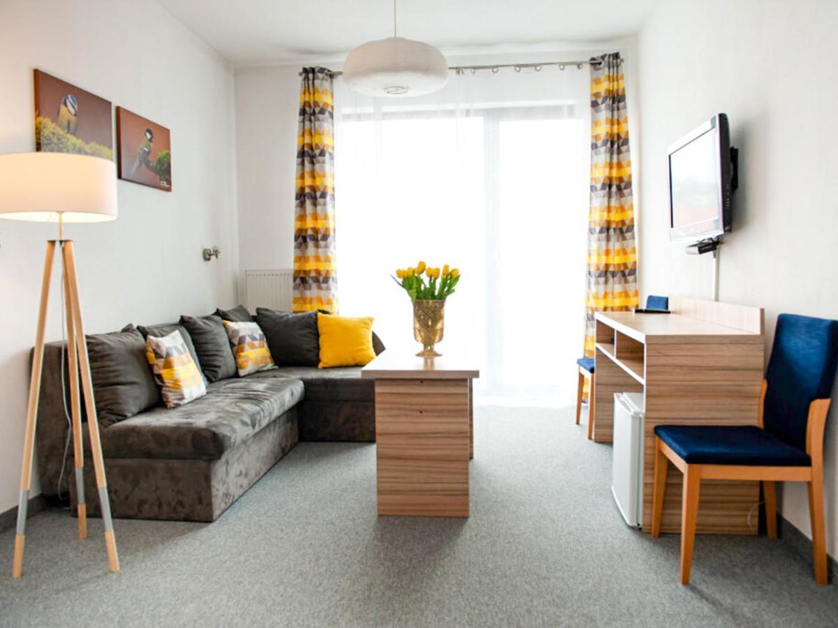 Gosciniec Ptasi Zaulek Bed & Breakfast Niechorze Bagian luar foto